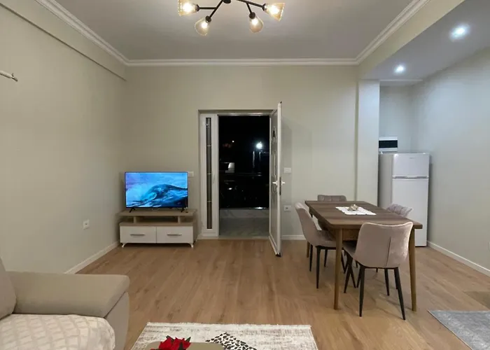 アパート Vsv :second Flat + Parking *